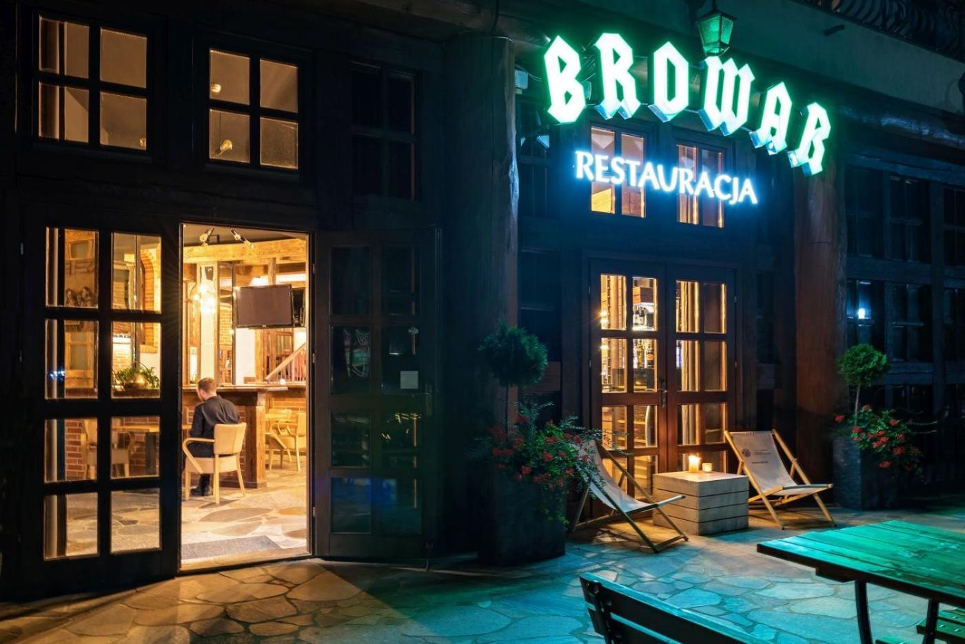 Hotel Szymbark 심바르크 외부 사진