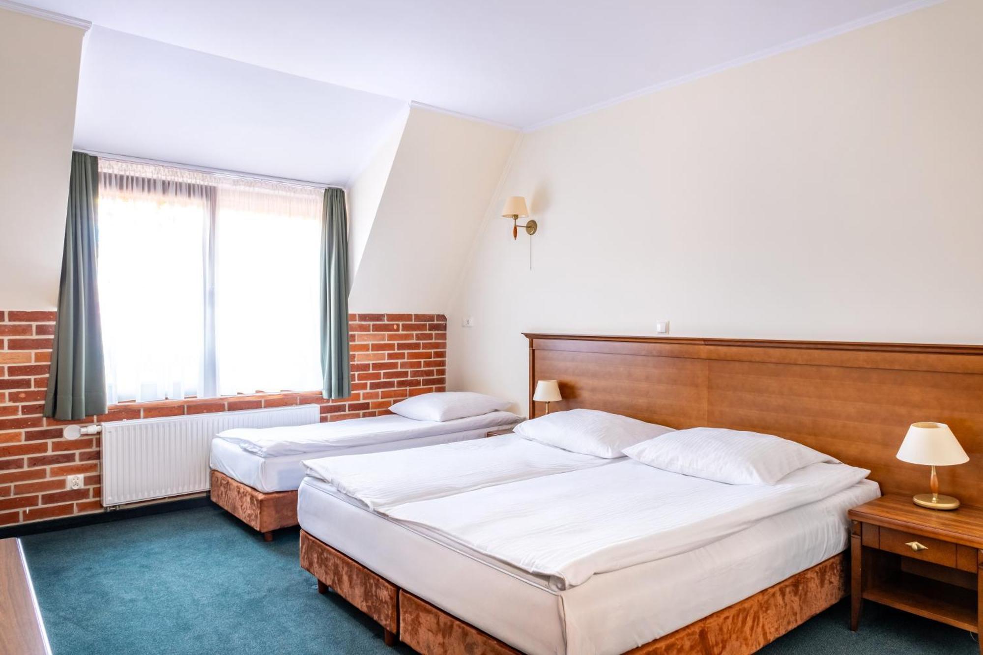Hotel Szymbark 심바르크 외부 사진
