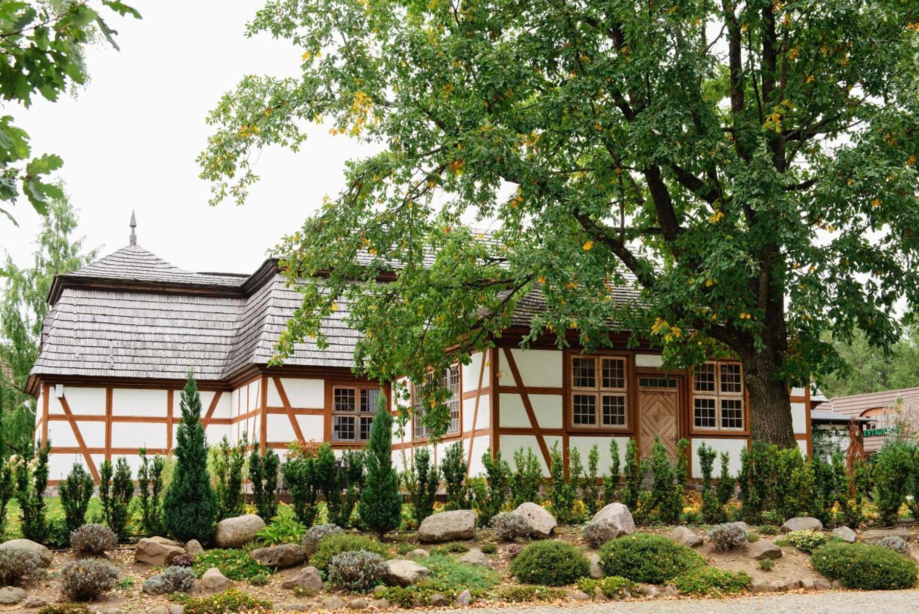 Hotel Szymbark 심바르크 외부 사진