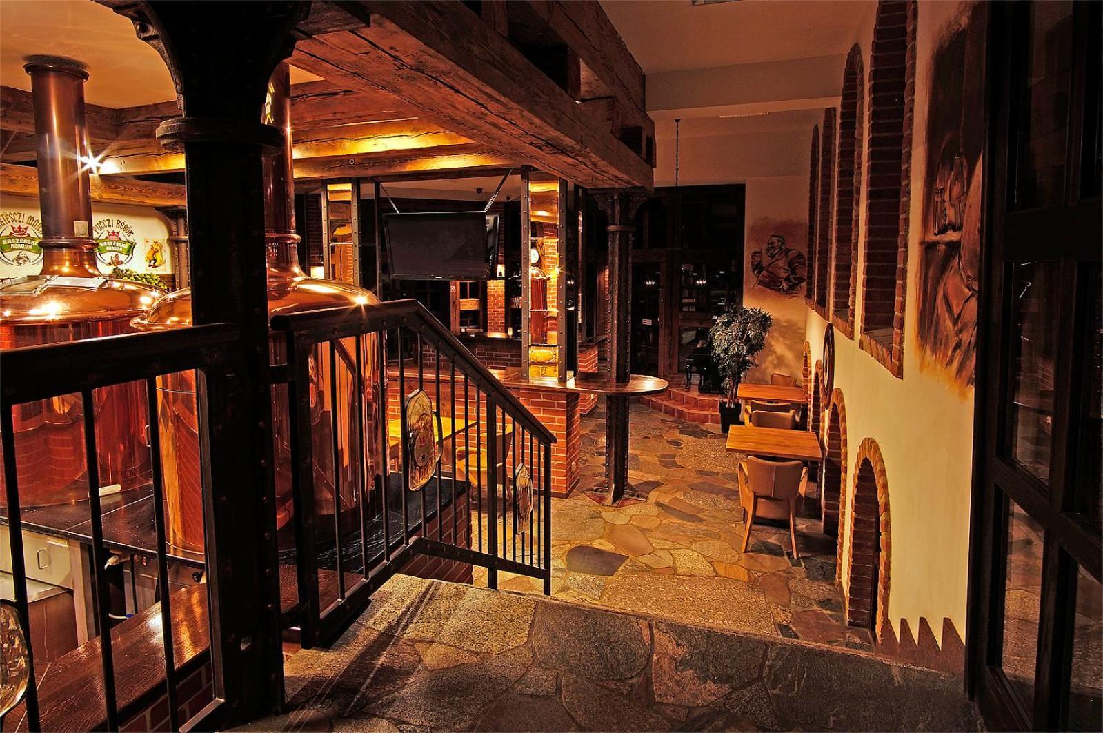 Hotel Szymbark 심바르크 외부 사진
